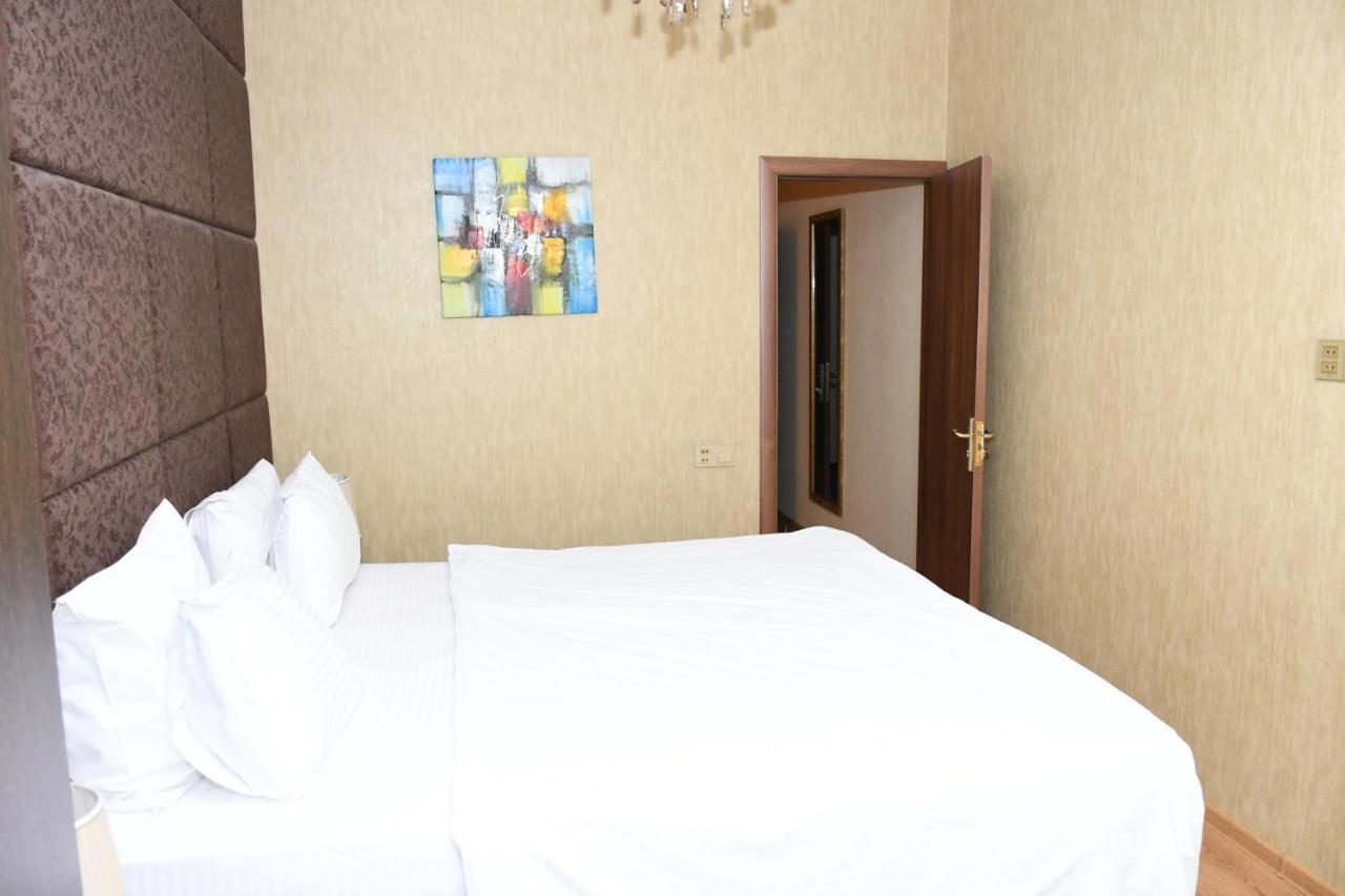Square Baku Hotel Eksteriør billede
