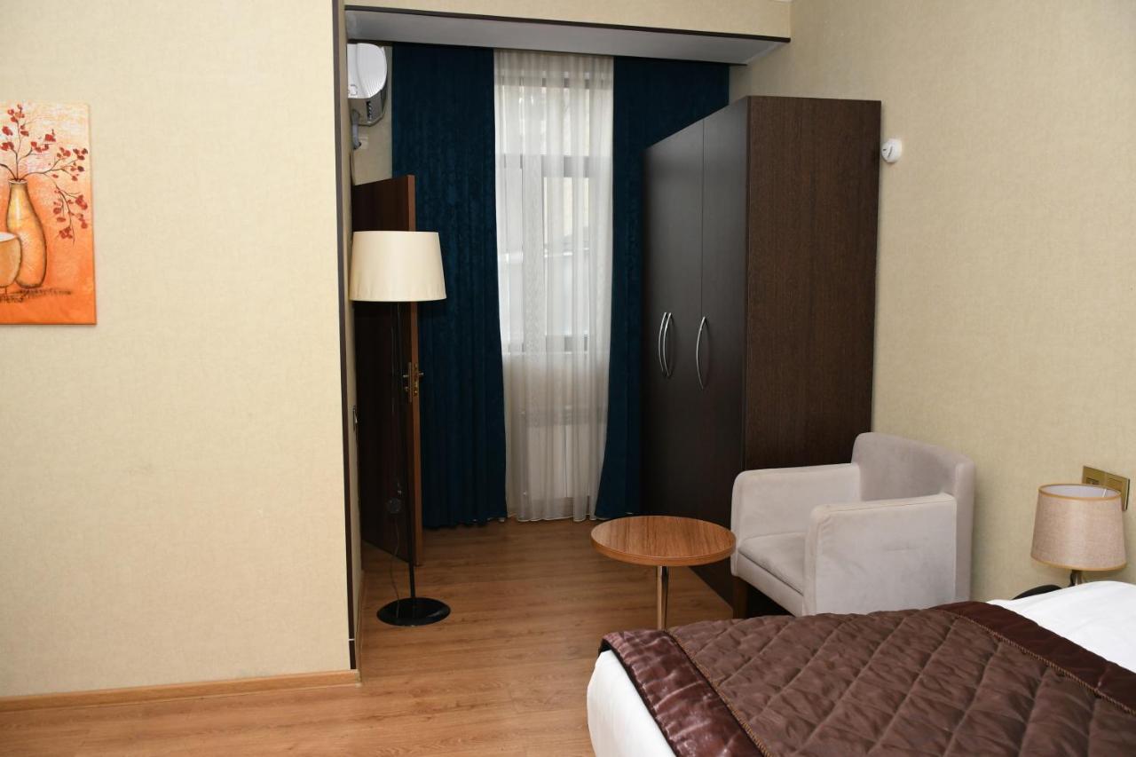 Square Baku Hotel Eksteriør billede