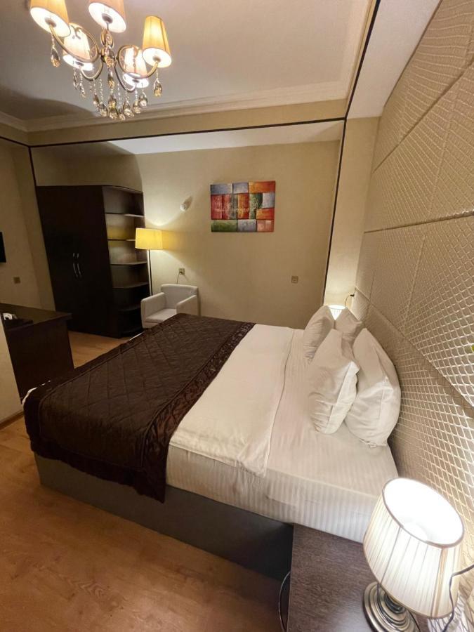 Square Baku Hotel Eksteriør billede