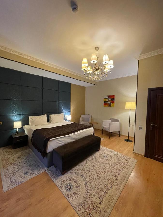 Square Baku Hotel Eksteriør billede
