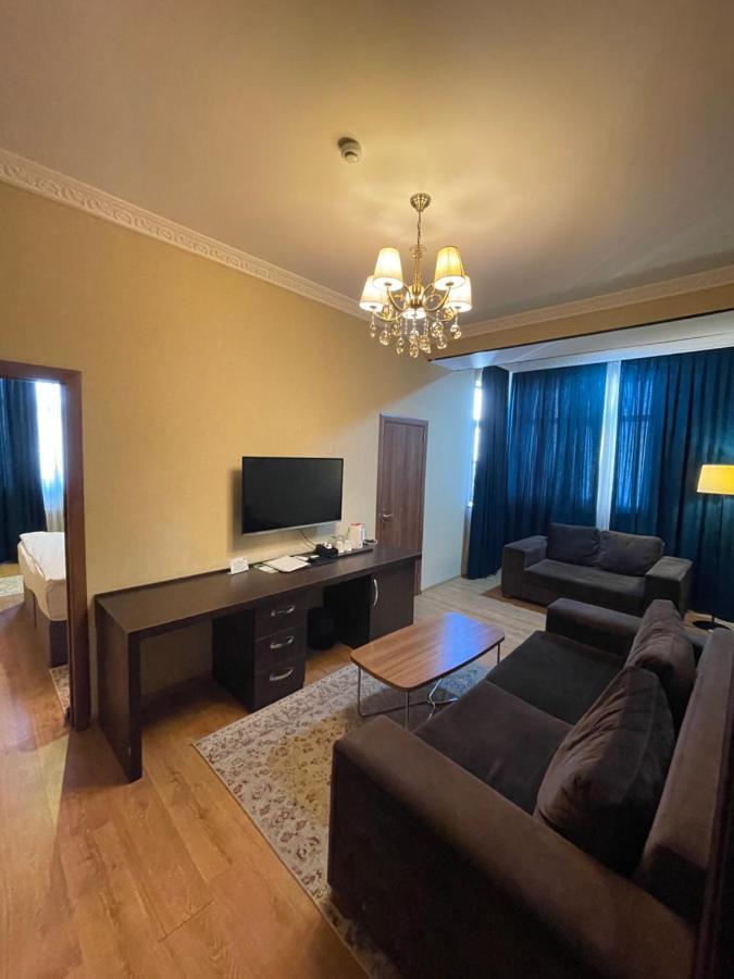 Square Baku Hotel Eksteriør billede