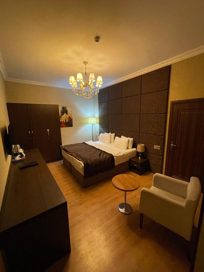 Square Baku Hotel Eksteriør billede