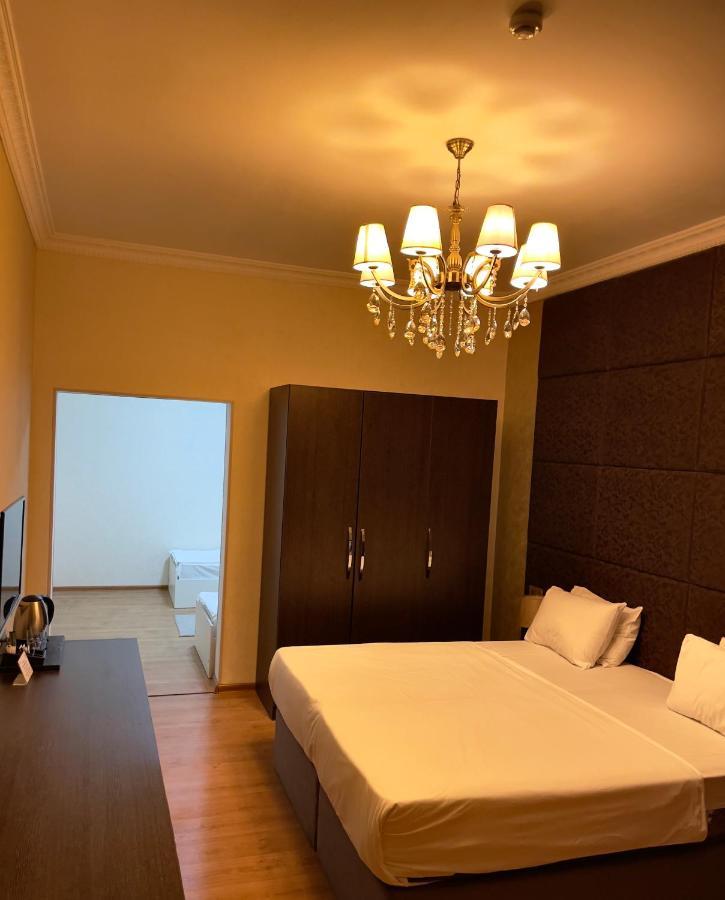 Square Baku Hotel Eksteriør billede